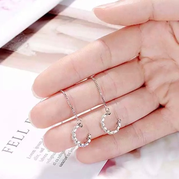 3/$30 Rhinestone ZigZag Silver Chain Ear Cuff - Picture 4 of 7